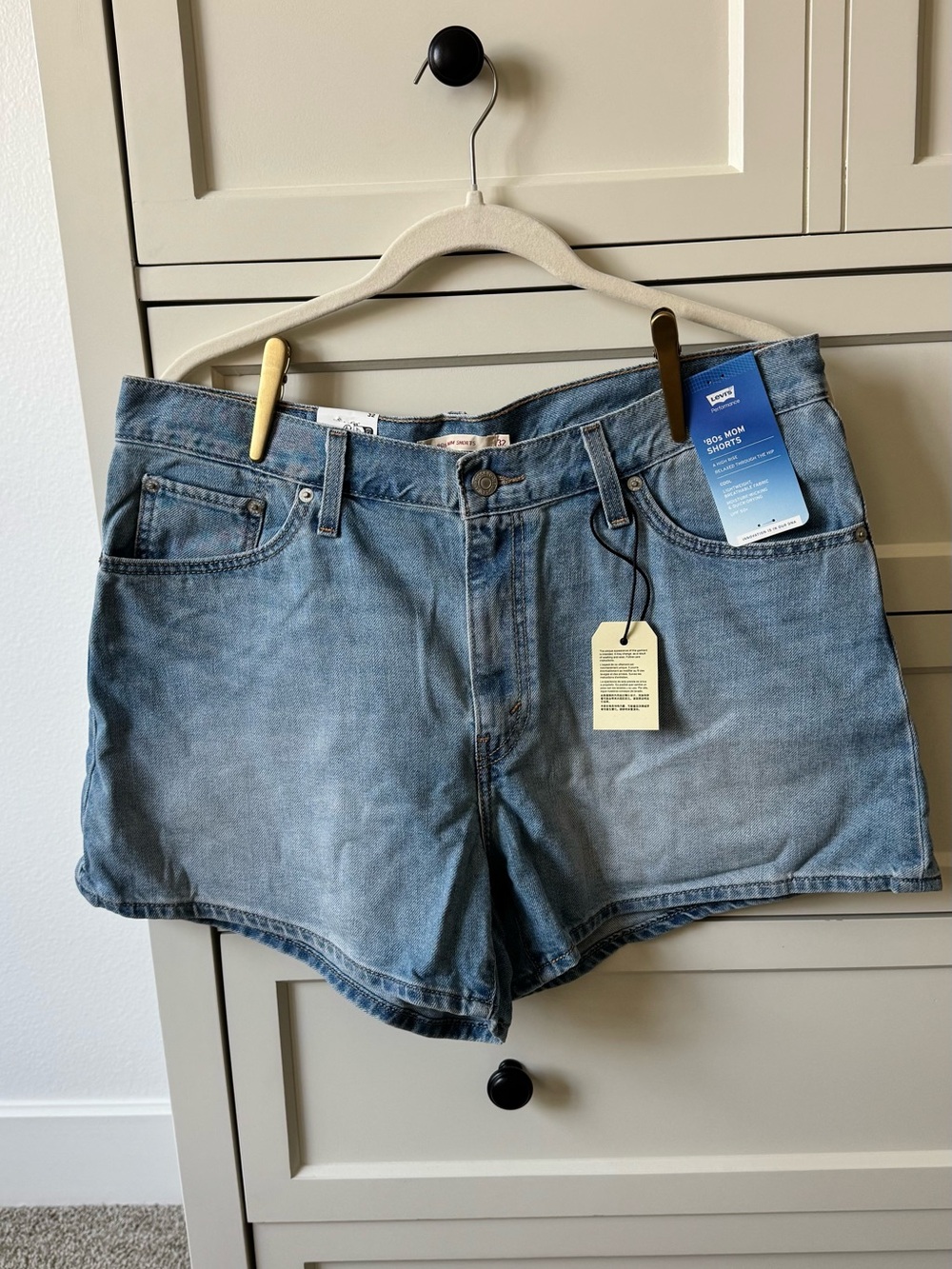 Levi's Blue 80s Mom Denim Jean Shorts 32